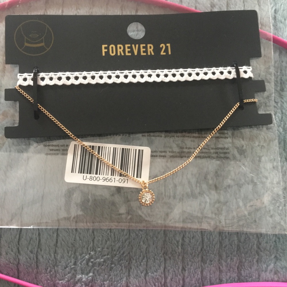 Forever 21 choker necklace